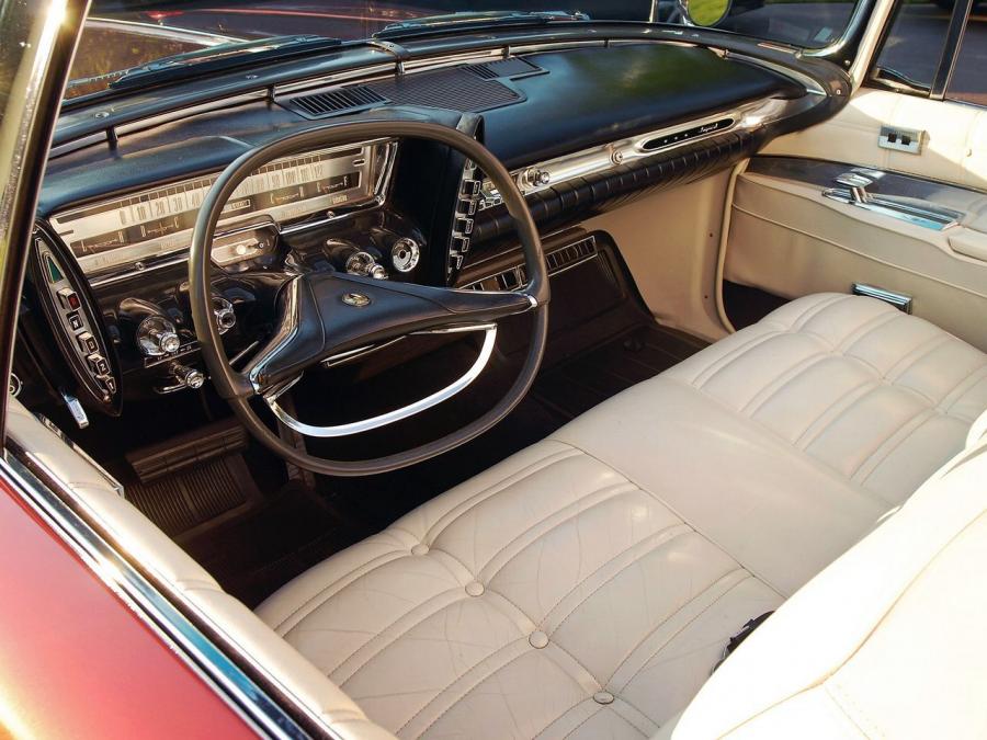 Торпедо Imperial Crown Convertible (TY1-M 925) 1963 года  (фото 2 из 3)